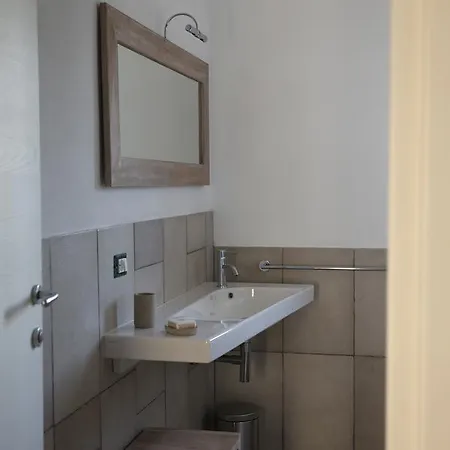 Novantasei Bed and Breakfast Φότζια