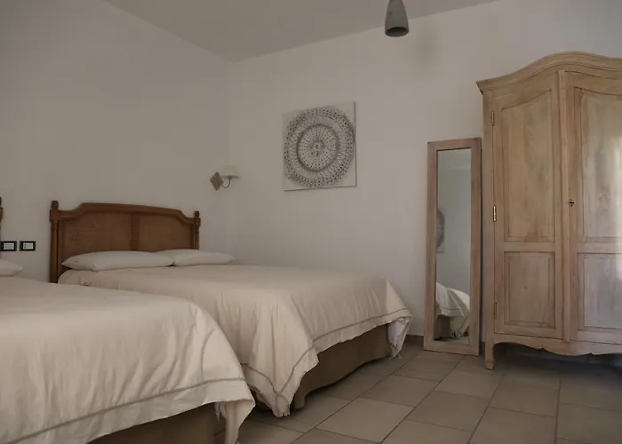 Novantasei Nocleg ze śniadaniem *